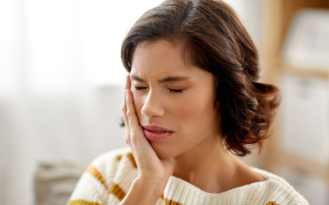 Emergency Dentist in Windsor: What to Do When You Have a Dental Emergency